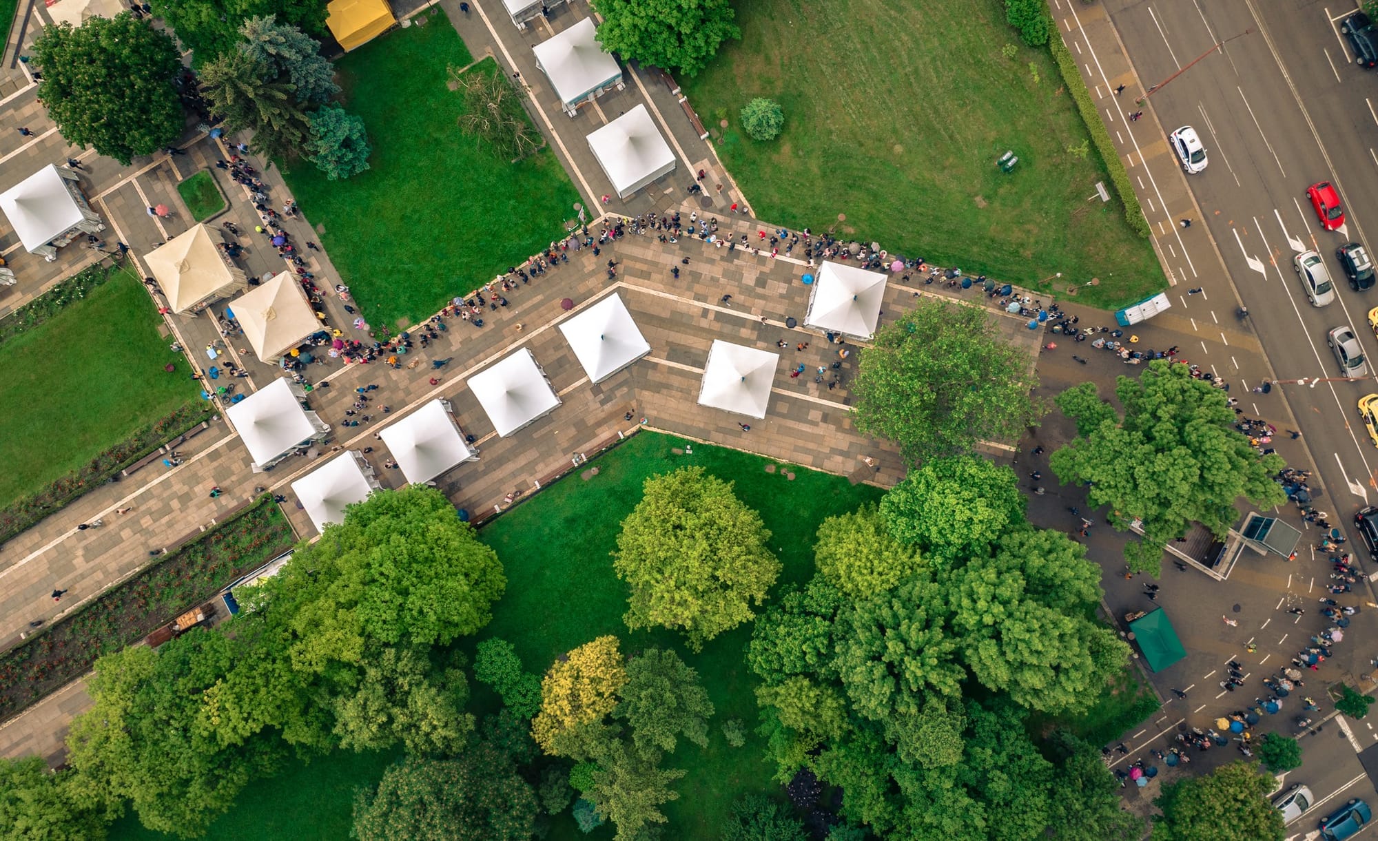 Голямата опашка за "Времеубежище"